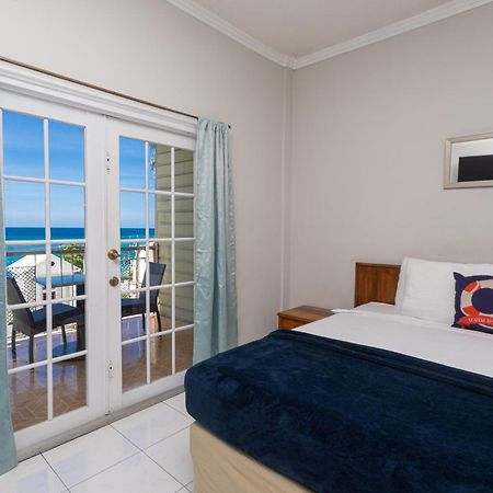 Hotel Caribic House à Montego Bay Extérieur photo