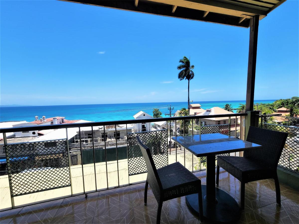 Hotel Caribic House à Montego Bay Extérieur photo