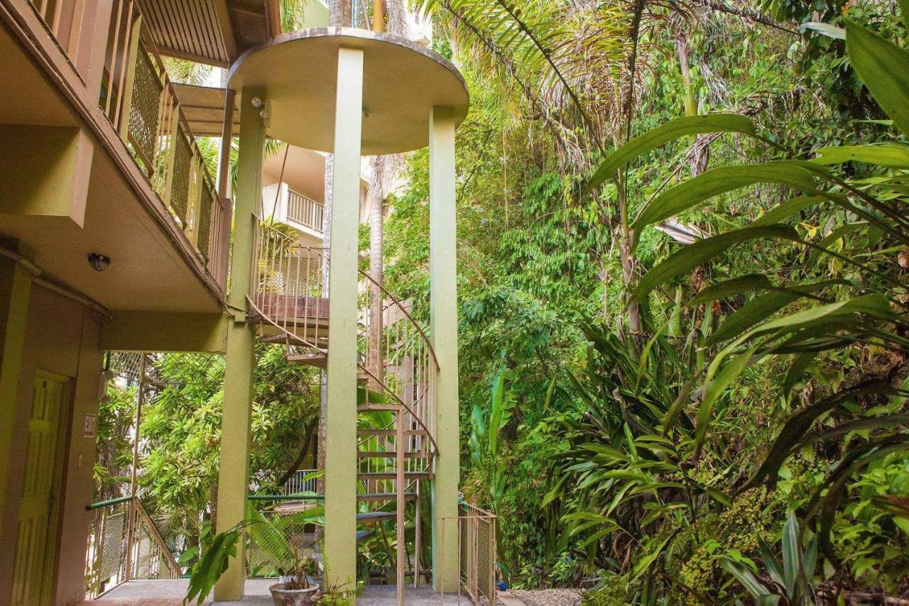 Hotel Caribic House à Montego Bay Extérieur photo