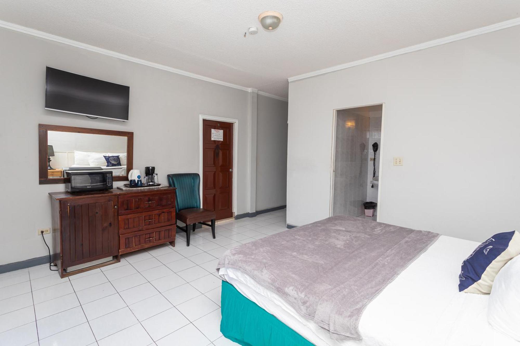 Hotel Caribic House à Montego Bay Extérieur photo