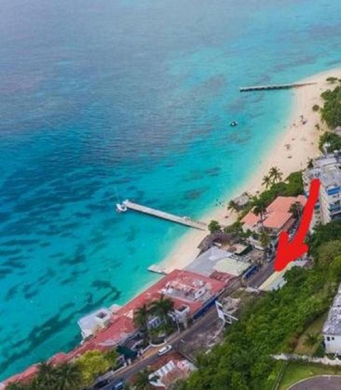 Hotel Caribic House à Montego Bay Extérieur photo